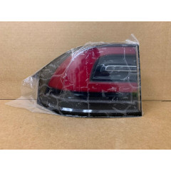 Задній ліхтар TESLA MODEL X 2016-19 TAIL LAMPS 1034334-00-A / 1034335-00 A