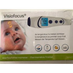 The contactless VisioFocus 06400 thermometer emits the result on the forehead.
