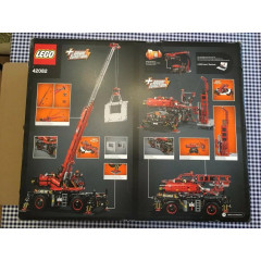 Конструктор LEGO TECHNIC 42082 Підйомний кран для бездоріжжя (4057 деталей)
