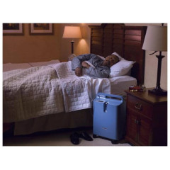 Компактний концентратор кисню Philips Respironics EverFlo Oxygen Concentrator 5L / min