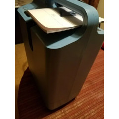 Компактний концентратор кисню Philips Respironics EverFlo Oxygen Concentrator 5L / min