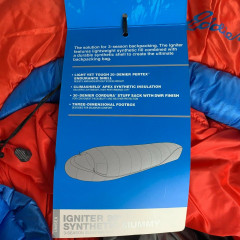 Спальний мішок з капюшоном (спальник) Eddie Bauer Igniter 20° Synthetic Sleeping Bag Синій з червоним