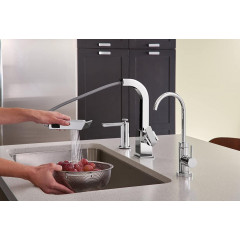 Кухонний змішувач з висувним виливом Moen S7597C Chrome One-Handle High Arc Pullout Kitchen Faucet, Хром