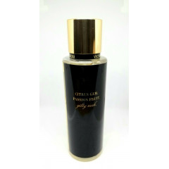 Парфюмированный спрей для тела Victoria`s Secret Fantasies Gold Struck Fragrance Body Mist  (250 ml)