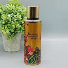 Set of perfumed body sprays Victoria's Secret Exotic woods Enchanted lily Golden pear (3x250 ml)