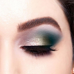 NYX Cosmetics Ultimate Multi-Finish Shadow Palette 07 Smoke Screen eye shadow palette