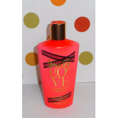 Perfumed body lotion Victoria's Secret Tempting Body Lotion 250 ml