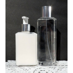 Perfumed set of spray and body lotion Victoria's Secret Bombshell Holiday2x250 ml