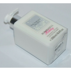 Ароматизований лосьйон для тіла Victoria's Secret Bombshell Holiday Fragrance Lotion (250 мл)