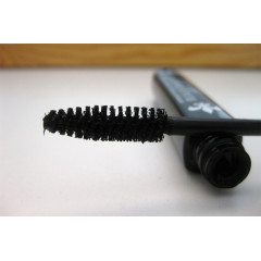 NYX Cosmetics Boudoir Mascara Collection mascara (of choice) LE FROU FROU (BMC01)