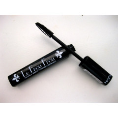 NYX Cosmetics Boudoir Mascara Collection mascara (of choice) LE FROU FROU (BMC01)