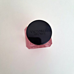 Парфюмированный спрей для тела Victoria`s Secret Hardcore Rose Fragrance Mist (75 мл)