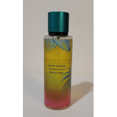 Set of Victoria's Secret Tropic Splash Island Fling Coconut Twist scented body sprays (3x250 ml)
