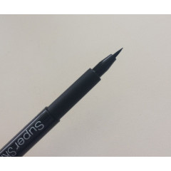 Супер тонкая подводка-маркер для глаз NYX Cosmetics Super Skinny Eye Marker ( оттенок Carbon Black)