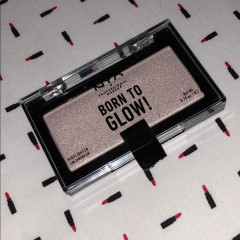 Shining NYX Born To Glow Highlighter Singles Stand your ground (BTGH01)