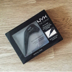 Жидкая подводка NYX The Curve Felt Tip Liner (черная)