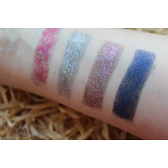 NYX Professional Makeup Glitter Goals Cream Palette Love On Top (GGCQP03) 4g, a palette of cream glitters for makeup.