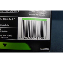 Бритва Gillette Labs з відлущувальною смугою та підставкою (Лімітована серія білого кольору) 1 станок і 1 картридж