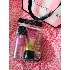 Perfumed mini-set Victoria's Secret Pure Seduction Fragrance Mist and Lotion Set spray and body lotion (2 items)