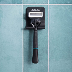 Чоловічий бритва для інтимних зон Gillette Intimate станок 2 лезвія підставка