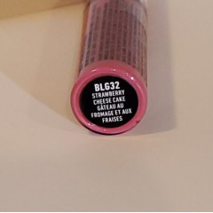 Блиск для губ NYX Cosmetics Butter Gloss (8 мл) STRAWBERRY CHEESECAKE - (BLG32)
