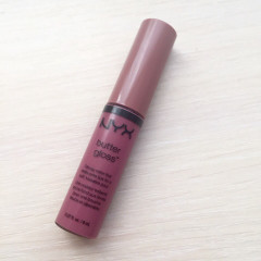 Блиск для губ NYX Cosmetics Butter Gloss (8 мл) ангелічне пиріжне (BLG15)