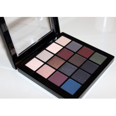 NYX Cosmetics Ultimate Shadow Palette (12 and 16 shades) Smokey&Highlight (usp01 palette.