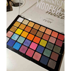 NYX Modern Dreamer Shadow Palette eye shadow palette (40 shades)