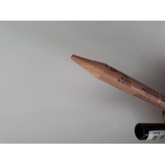 Багатофункціональний олівець NYX Cosmetics Wonder Pencil (13 см) середній (WP02)