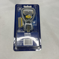 Gillette ProGlide Shield 5 blades + 2 replacement cassettes
