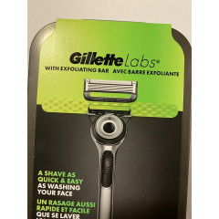 Gillette Labs men's machine with exfoliating strip stand 3 cartridges and travel case