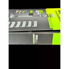 Gillette Labs men's shaving set with exfoliation function and 7 blades