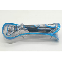 Gillette Fusion ProGlide Power machine with 5 replacement cartridges and battery pack