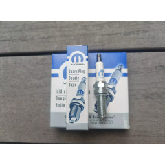 Свічка запалювання Mopar SP149125AF для Jeep Grand Cherokee та Dodge Journey 2011-2022