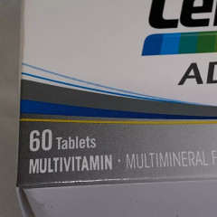Вітамінно-мінеральний комплекс Centrum Advance 60 таблеток - уцінка через термін придатності 08/2024