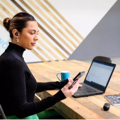 Бездротові навушники JLab JBuds Air Pro чорні EBJBAIRPRORBLK82