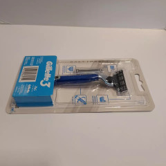 Gillette3 men's razor with 1 handle and 2 replacement cartridges