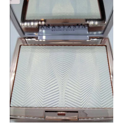 Anastasia Beverly Hills Iced Out Limited Edition Highlighter 11g