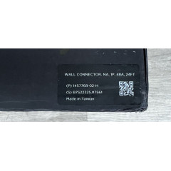 Зарядний пристрій Tesla Wall Connector Model 3 S X Y J1772 Gen 3 (48А) білого кольору