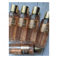 Парфумированный спрей для тела Victoria's Secret Bare Vanilla Mist 250 мл