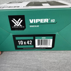 Бінокль Vortex Optics Viper HD 10x42 з високою чіткістю з комплектом Glasspack і кріпленням