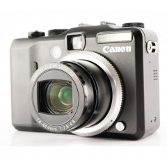Canon PowerShot G7 10MP camera (black)