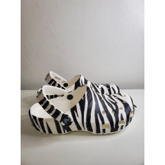 Women's Crocs Classic Zebra Animal Print in size 37 (24 cm)