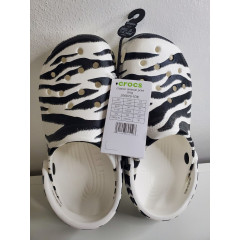 Women's Crocs Classic Zebra Animal Print in size 37 (24 cm)