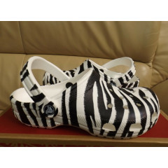 Women's Crocs Classic Zebra Animal Print in size 37 (24 cm)