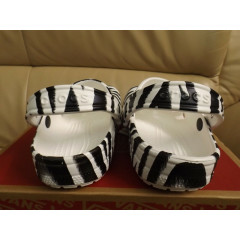 Women's Crocs Classic Zebra Animal Print in size 37 (24 cm)