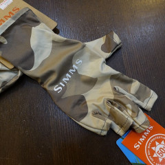Рукавички Simms Bugstopper Sunglove Woodland Camo Sandbar для риболовлі та активного відпочинку (розмір L)