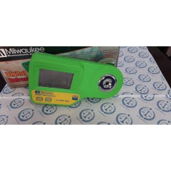 Цифровий рефрактометр Brix Milwaukee MA871 для вимірювання цукру