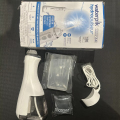 Портативний іригатор Waterpik WP-580 CD (Вітринний екземпляр)