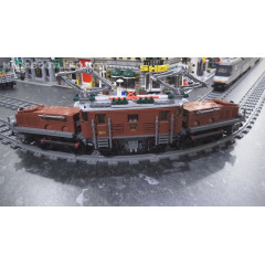 Конструктор LEGO Creator EXPERT Локомотив Крокодил (10277)